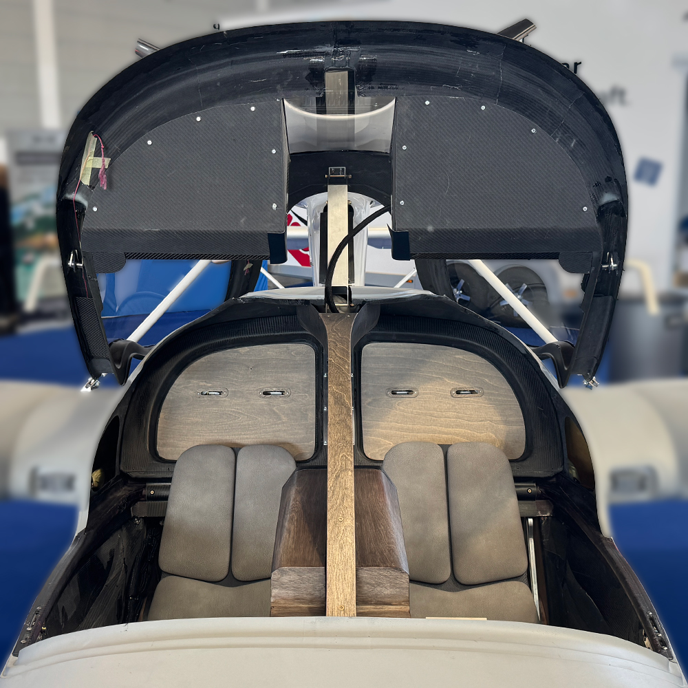 Atol Aurora cockpit